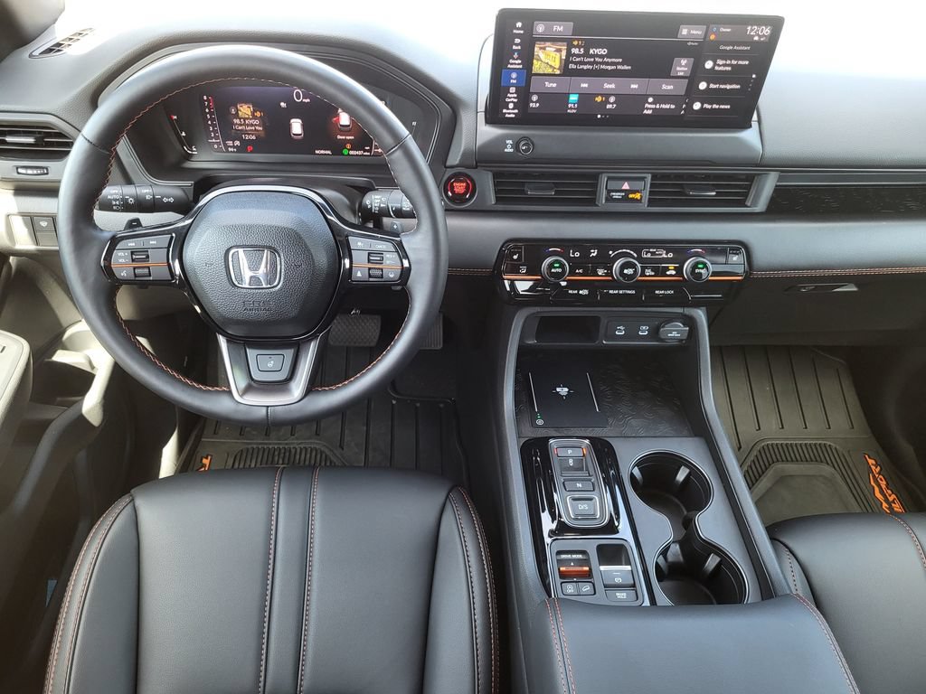 Certified 2026 Honda Pilot TrailSport image 15