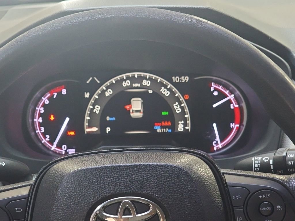 Used 2019 Toyota RAV4 Adventure image 19