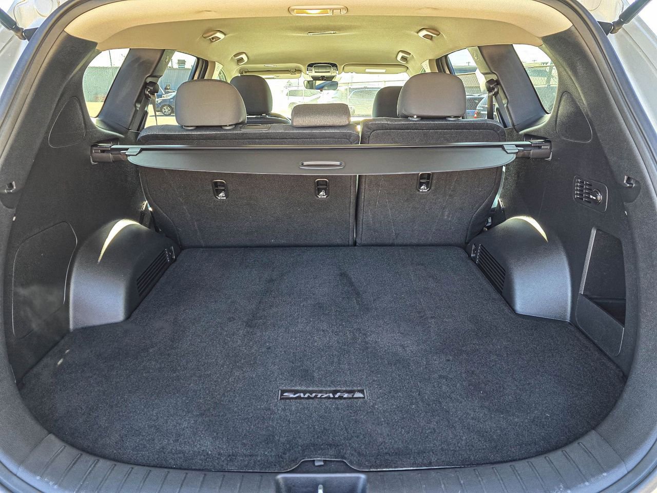 Used 2023 Hyundai Santa Fe SE image 33