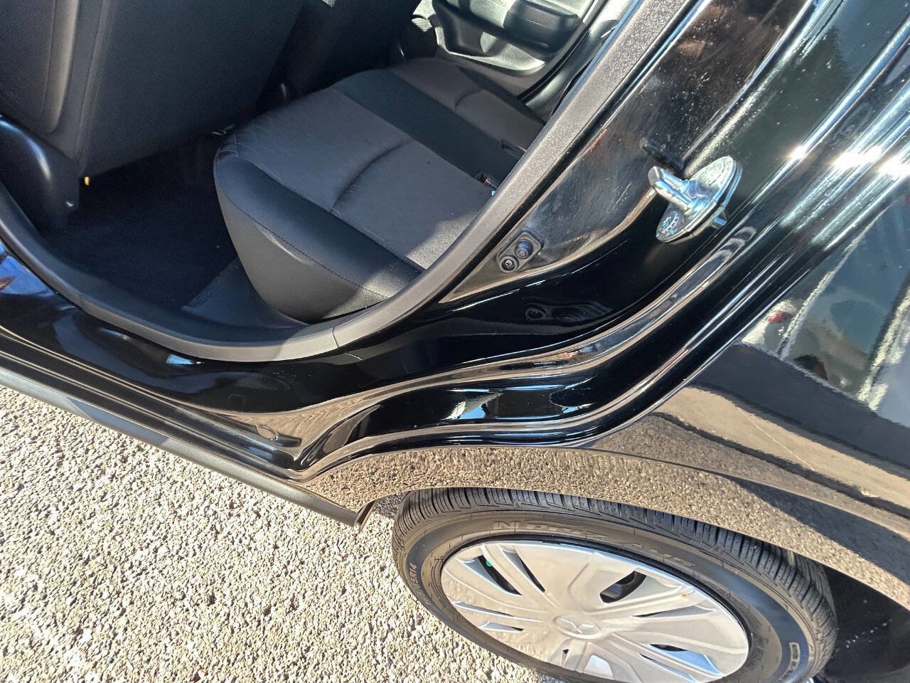 Used 2024 Mitsubishi Mirage ES image 34