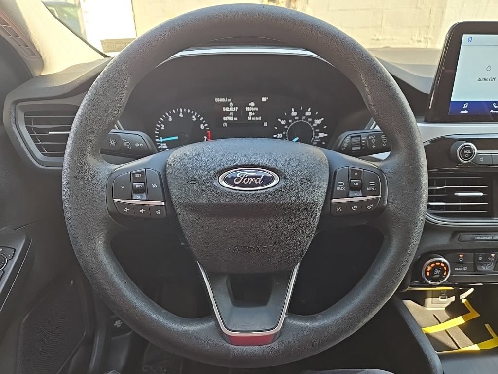 Used 2022 Ford Escape SE FWD image 12