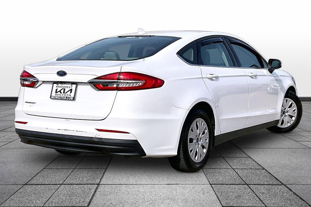 Used 2020 Ford Fusion S image 12