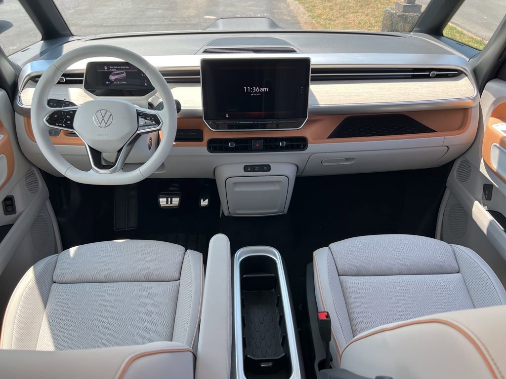 New 2025 Volkswagen ID. Buzz Pro S Plus image 25