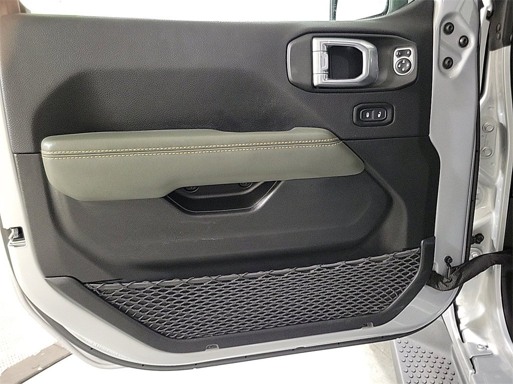 Used 2024 Jeep Wrangler High Altitude image 21