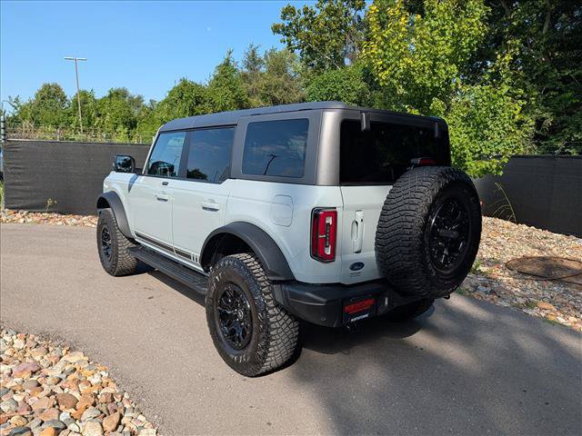 Used 2021 Ford Bronco First Edition AWD/4WD image 3