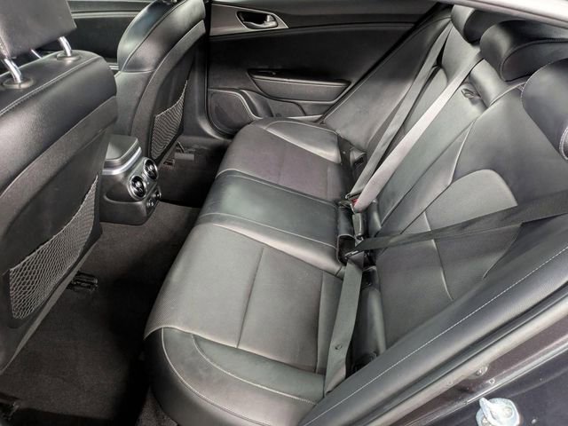 Used 2022 Kia Stinger GT1 AWD/4WD image 27