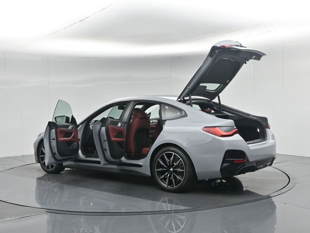 Used 2025 BMW i4 eDrive40 w/ M Sport Package image 36