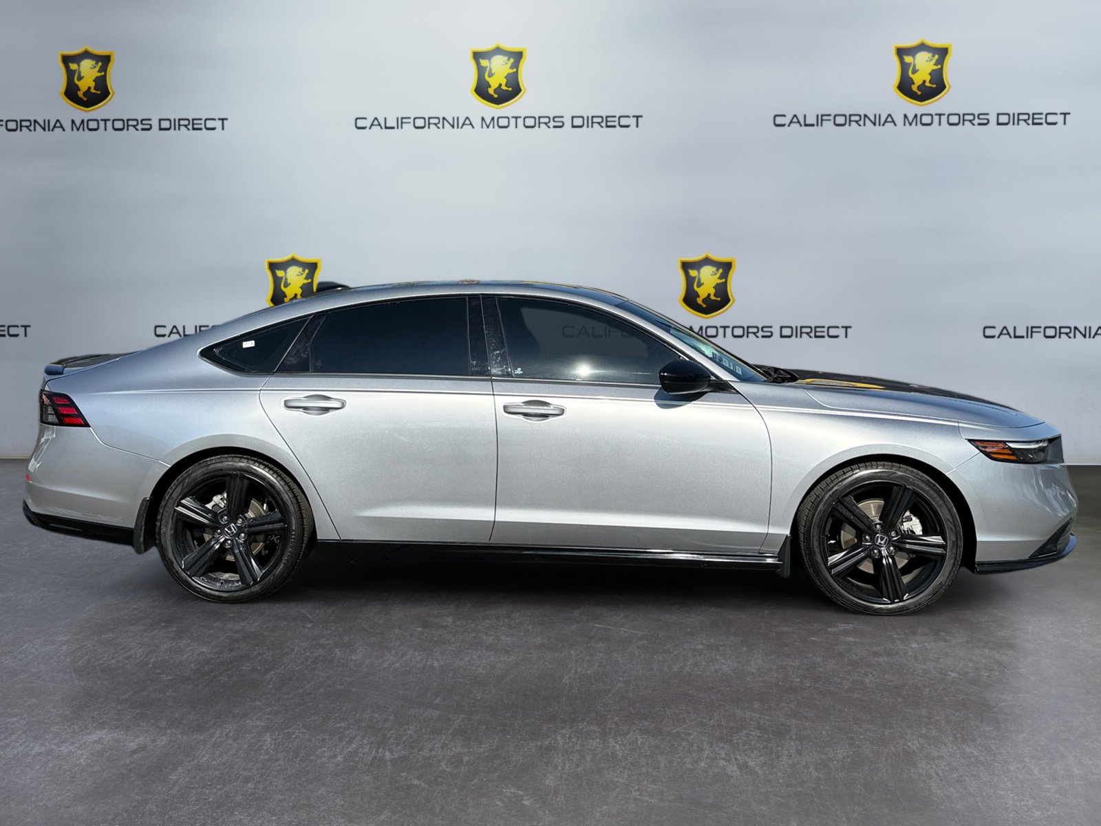 Used 2023 Honda Accord Sport image 6