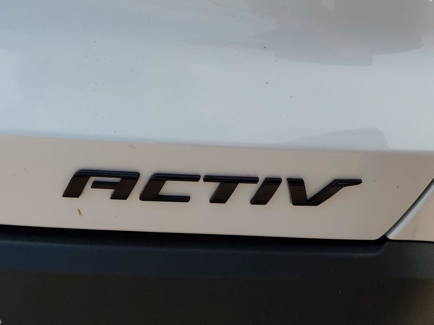 Used 2025 Chevrolet Equinox ACTIV w/ Safety and Technology Package AWD/4WD image 18