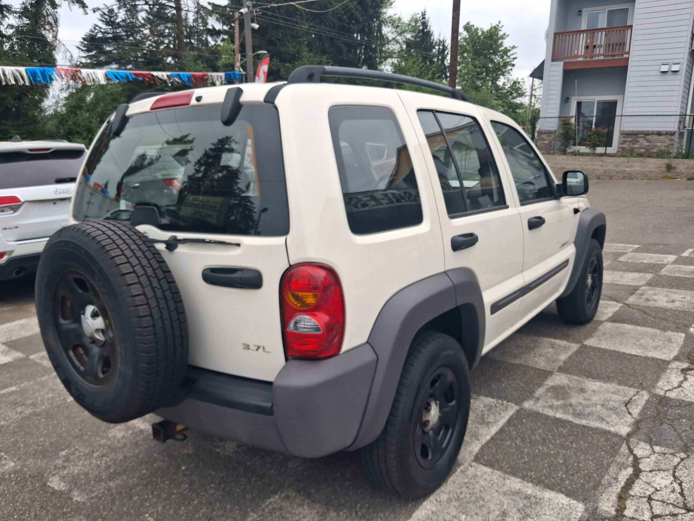 Used 2004 Jeep Liberty Sport w/ PWR Convenience Group AWD/4WD image 6
