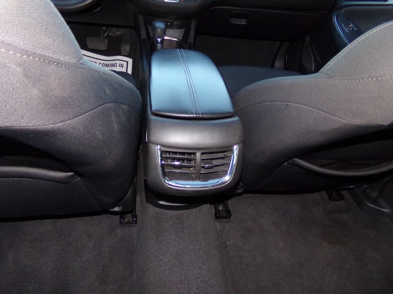 Used 2021 Chevrolet Malibu LT image 17