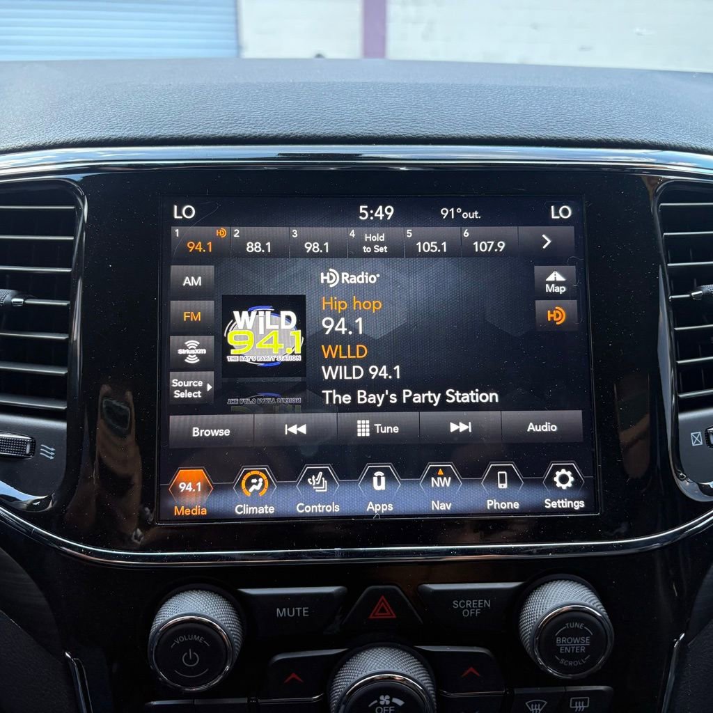 Used 2021 Jeep Grand Cherokee Laredo X RWD image 18