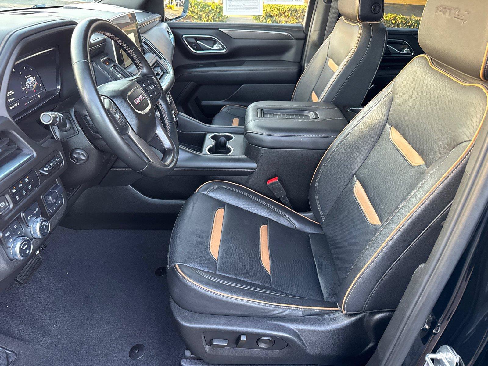 Used 2023 GMC Yukon AT4 w/ AT4 Premium Plus Package AWD/4WD image 26