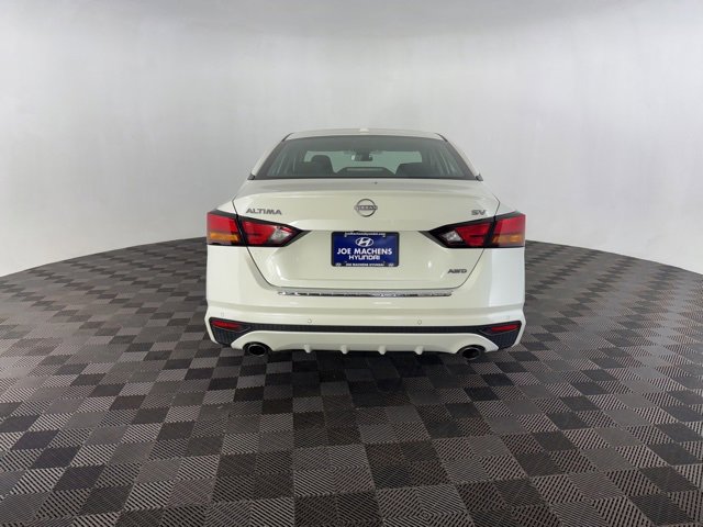 Used 2023 Nissan Altima 2.5 SV w/ SV Premium Package image 6