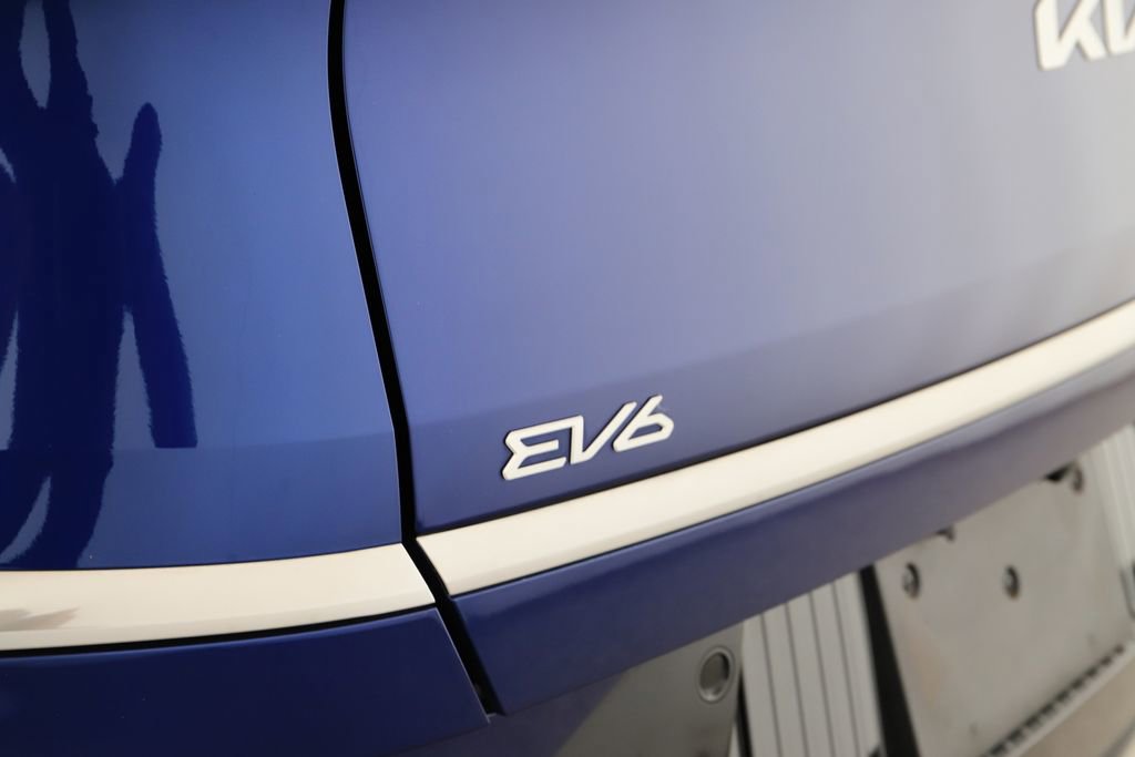 Used 2022 Kia EV6 Wind w/ Wind Technology Package AWD/4WD image 38