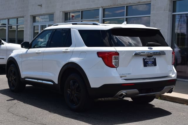 Used 2023 Ford Explorer Limited w/ Class IV Trailer Tow Package AWD/4WD image 11