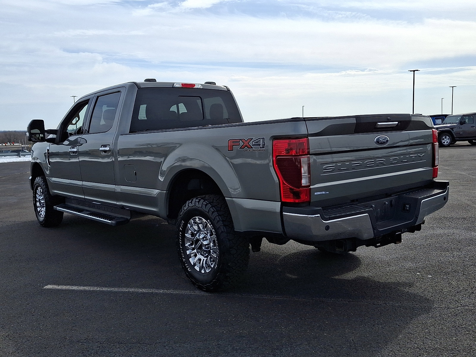 Used 2020 Ford F250 Lariat w/ Chrome Package image 4