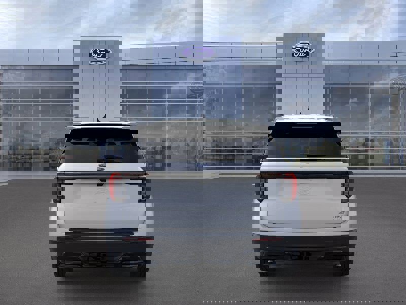 New 2026 Ford Explorer ST-Line image 5