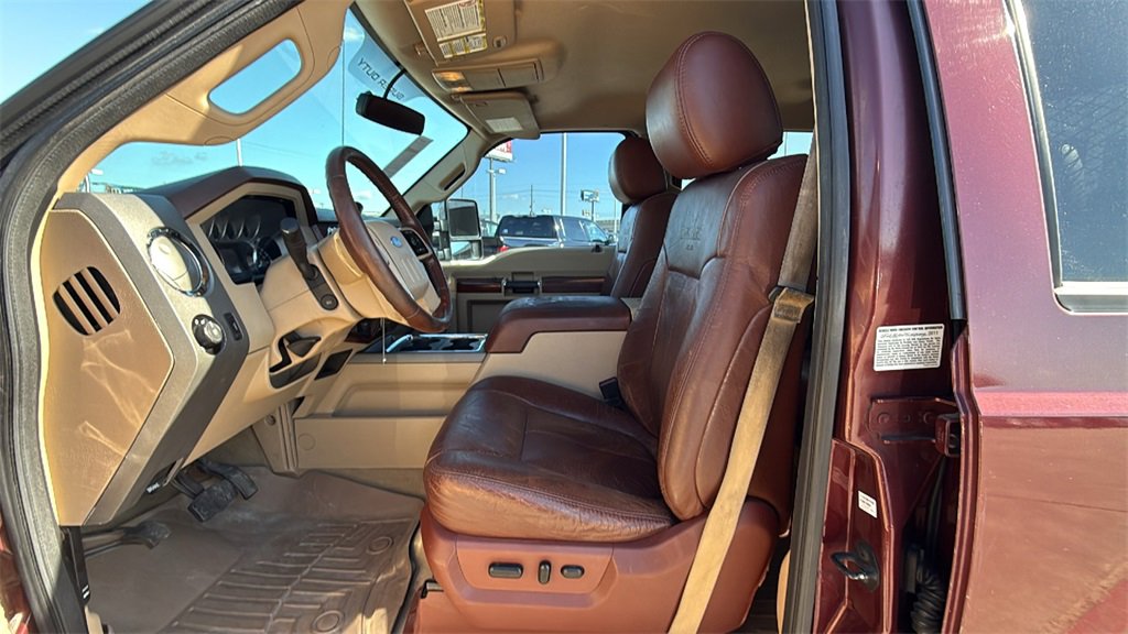 Used 2012 Ford F350 King Ranch w/ King Ranch w/Chrome Pkg image 12