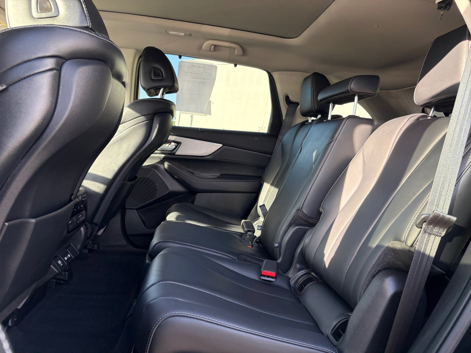 Used 2023 Acura MDX SH-AWD w/ Technology Package image 28