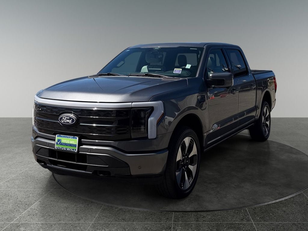 Used 2024 Ford F150 Lightning Platinum AWD/4WD image 3