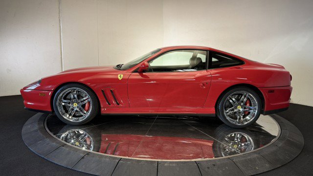 Used 1997 Ferrari 550 Maranello Coupe RWD image 18