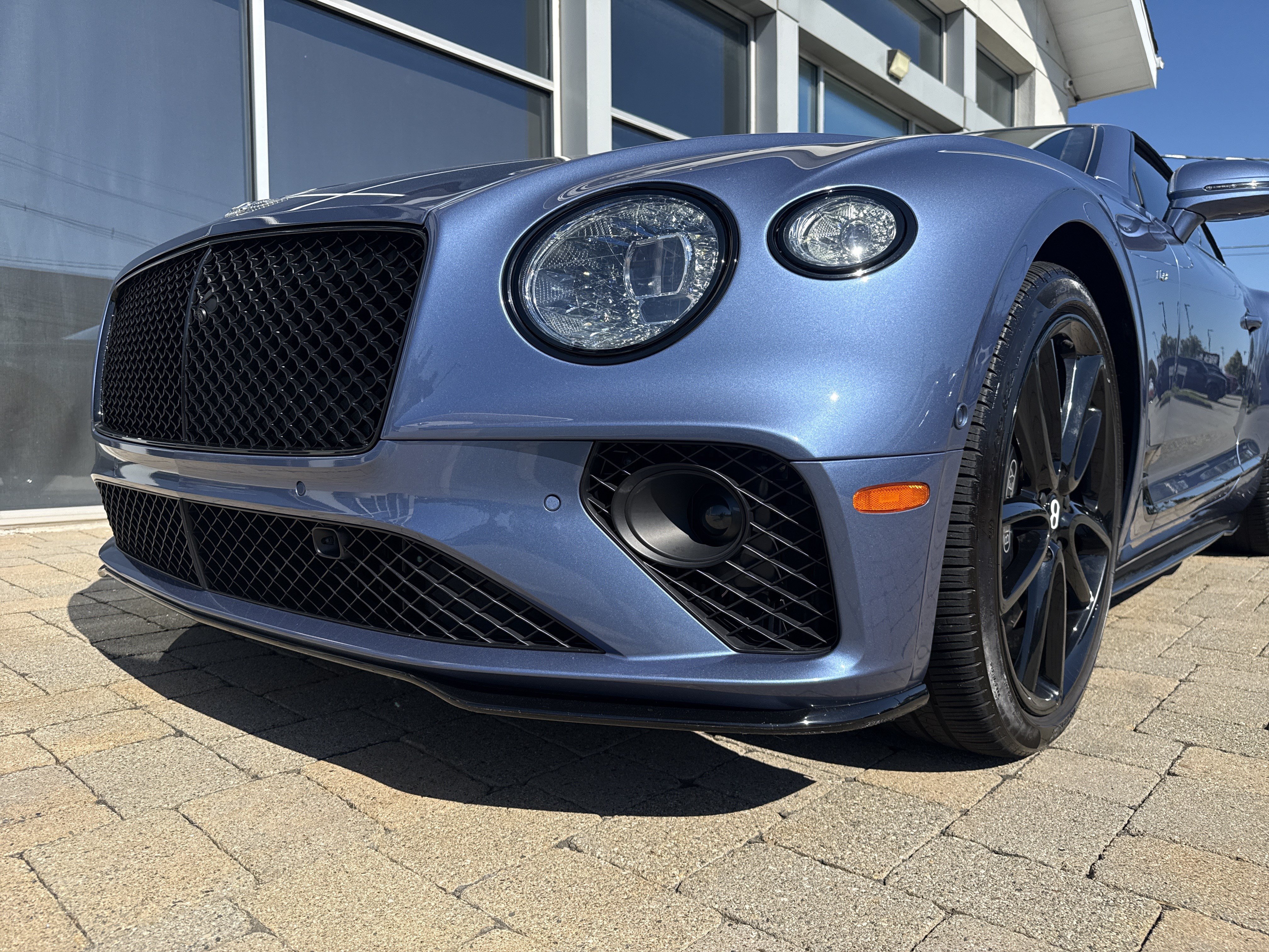 Used 2022 Bentley Continental GT AWD/4WD image 45