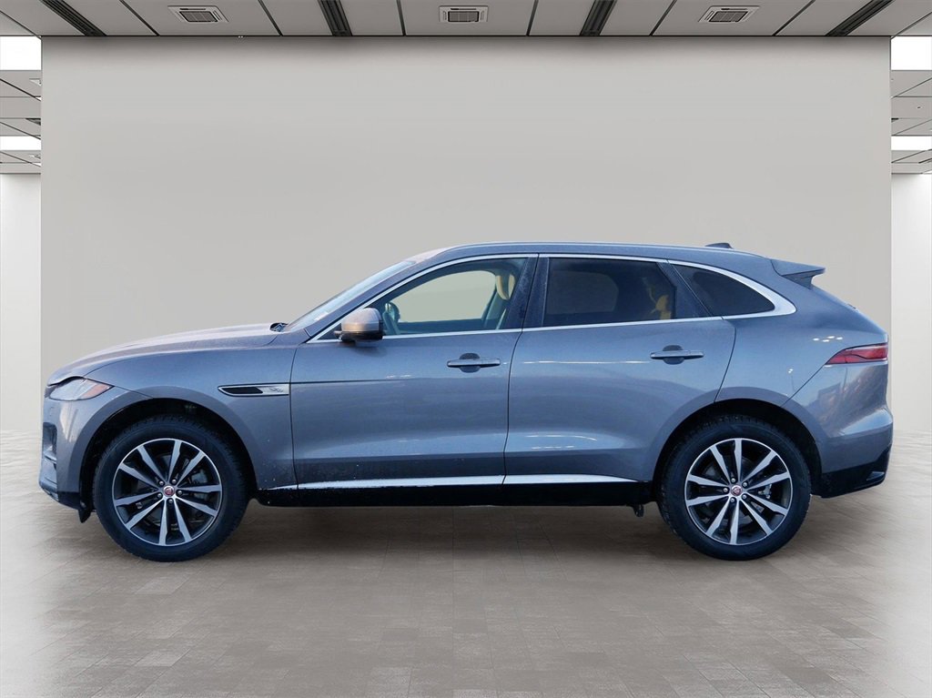 Used 2022 Jaguar F-PACE S image 3
