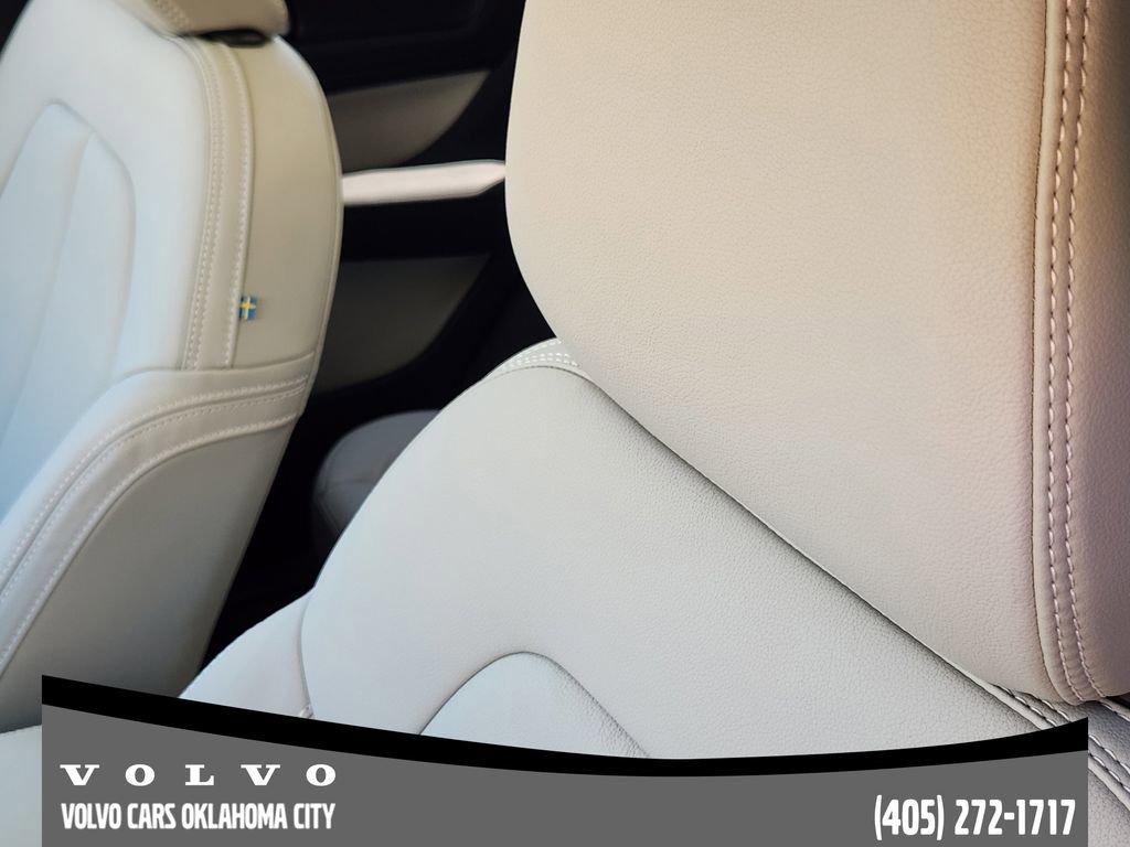 New 2026 Volvo XC40 B4 Plus w/ Protection Package Premier image 14