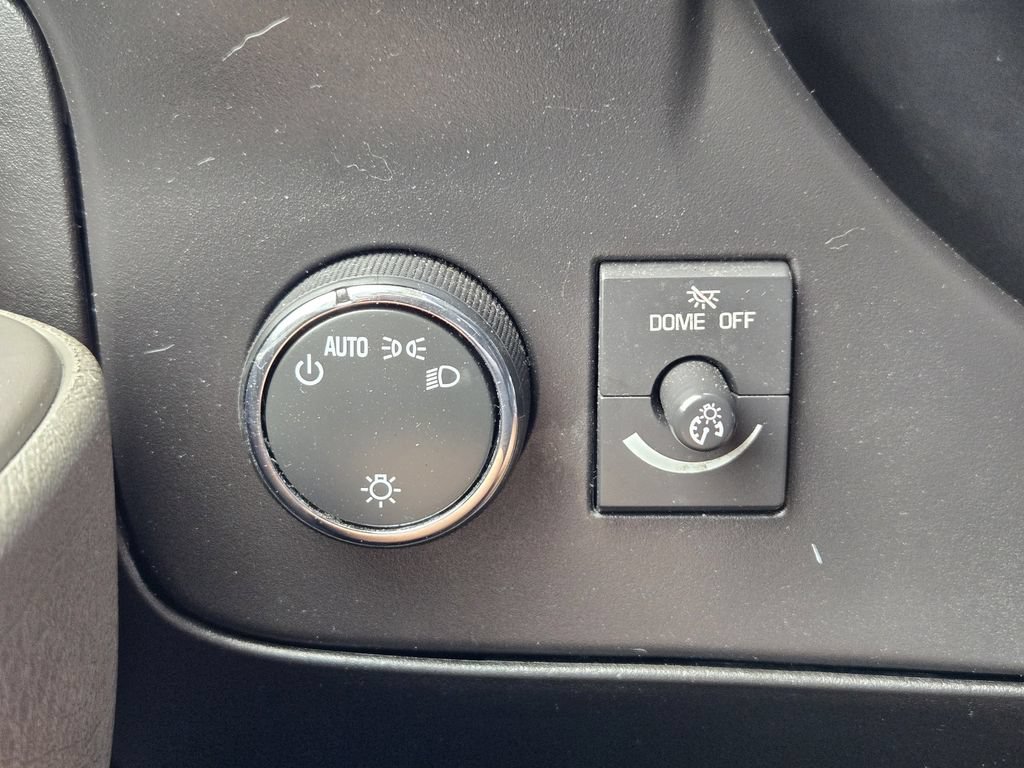 Used 2024 Chevrolet Express 3500 w/ Power Convenience Package RWD image 21