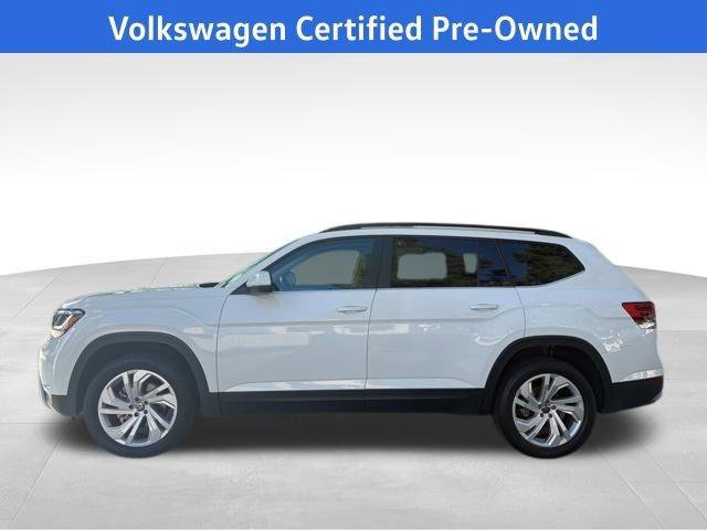 Certified 2023 Volkswagen Atlas SE image 2