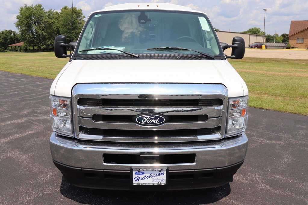 New 2026 Ford E-350 and Econoline 350 Super Duty w/ Power Equipment Group image 6