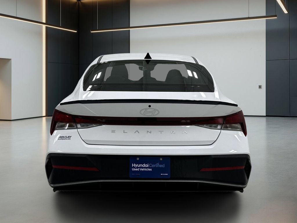 Certified 2025 Hyundai Elantra Sport image 5