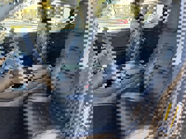 Used 2022 Tesla Model Y Long Range image 25