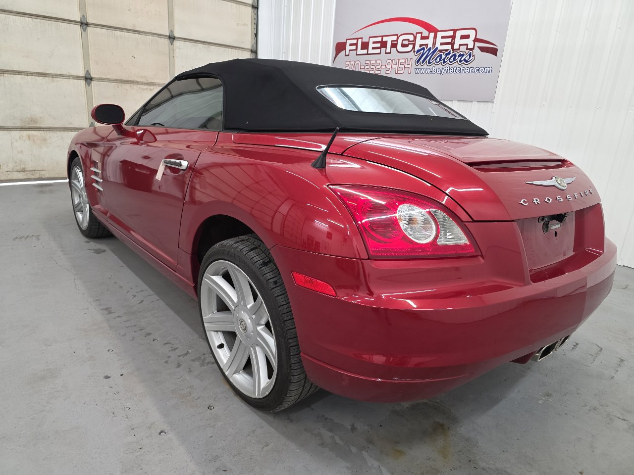 Used 2005 Chrysler Crossfire Limited image 10
