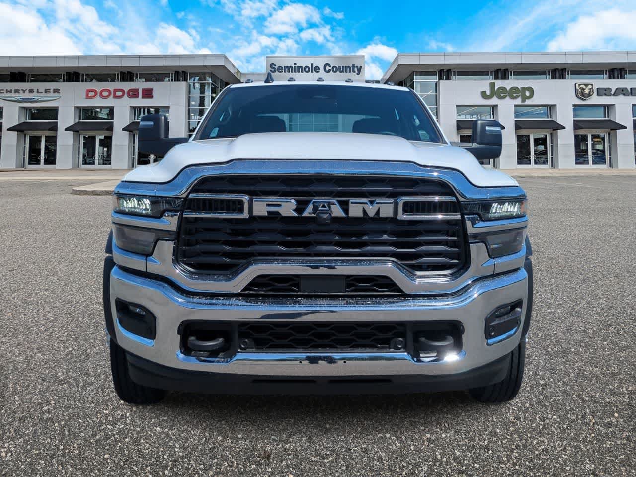 New 2026 RAM 5500 Tradesman w/ Chrome Appearance Group AWD/4WD image 3