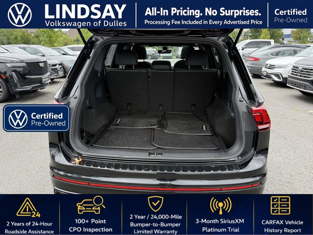 Used 2023 Volkswagen Tiguan SE R-Line AWD/4WD image 16