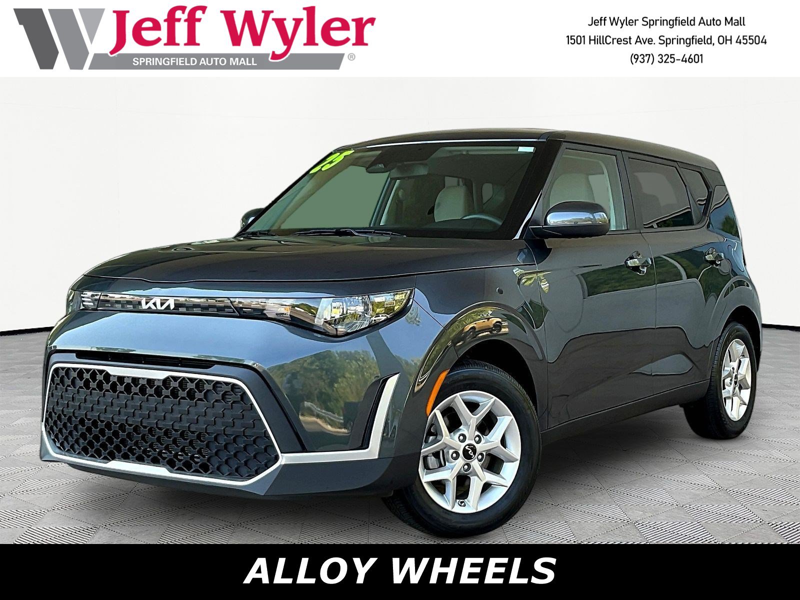 Used 2025 Kia Soul LX w/ LX Technology Package