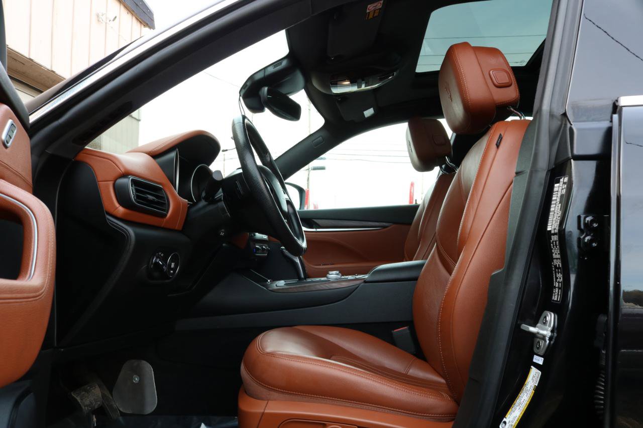 Used 2020 Maserati Levante image 26