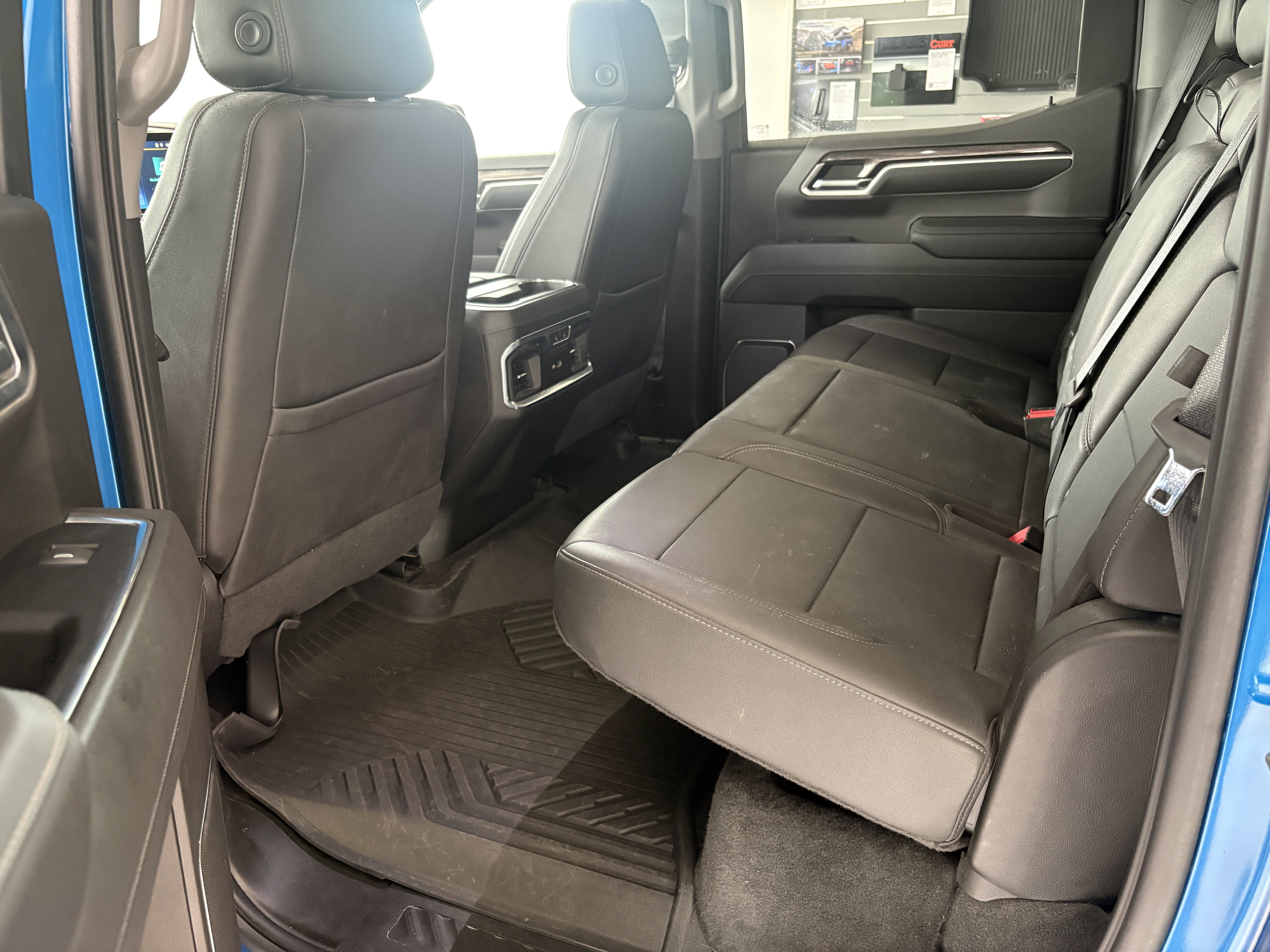 Used 2022 Chevrolet Silverado 1500 LTZ image 18