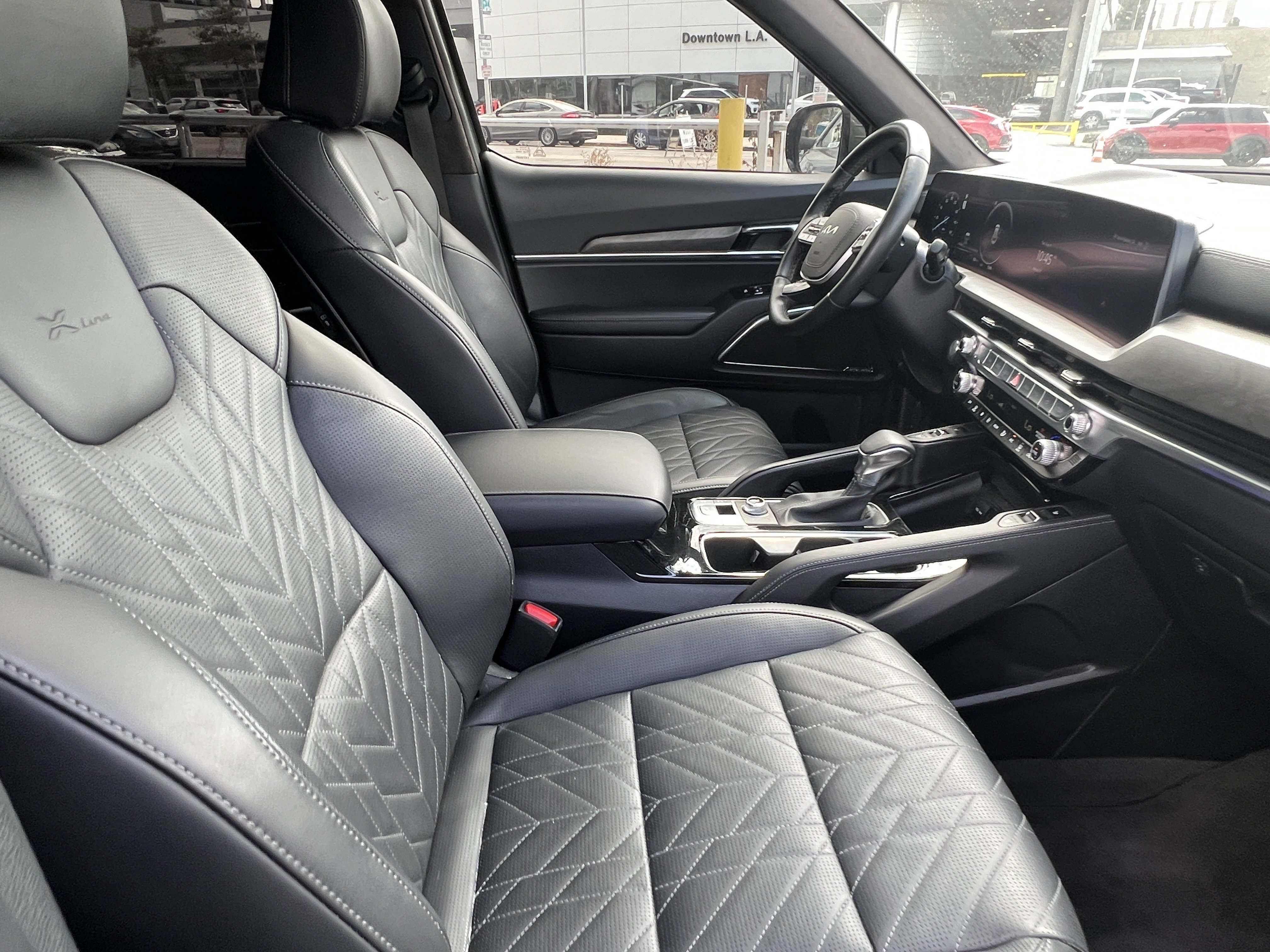 Certified 2025 Kia Telluride SX Prestige X-Line AWD/4WD image 15