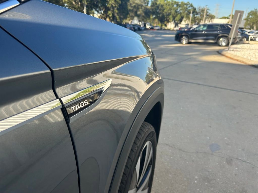 Used 2023 Volkswagen Taos SE image 35