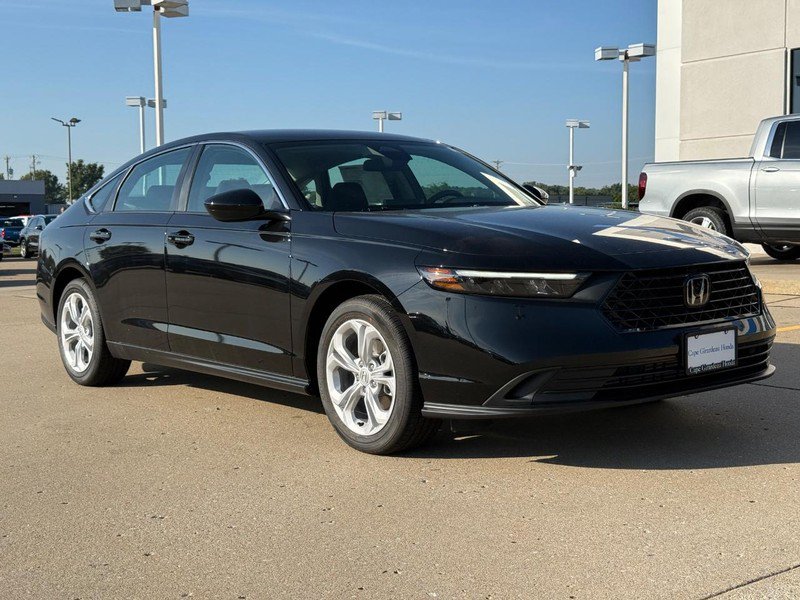 New 2026 Honda Accord LX image 2