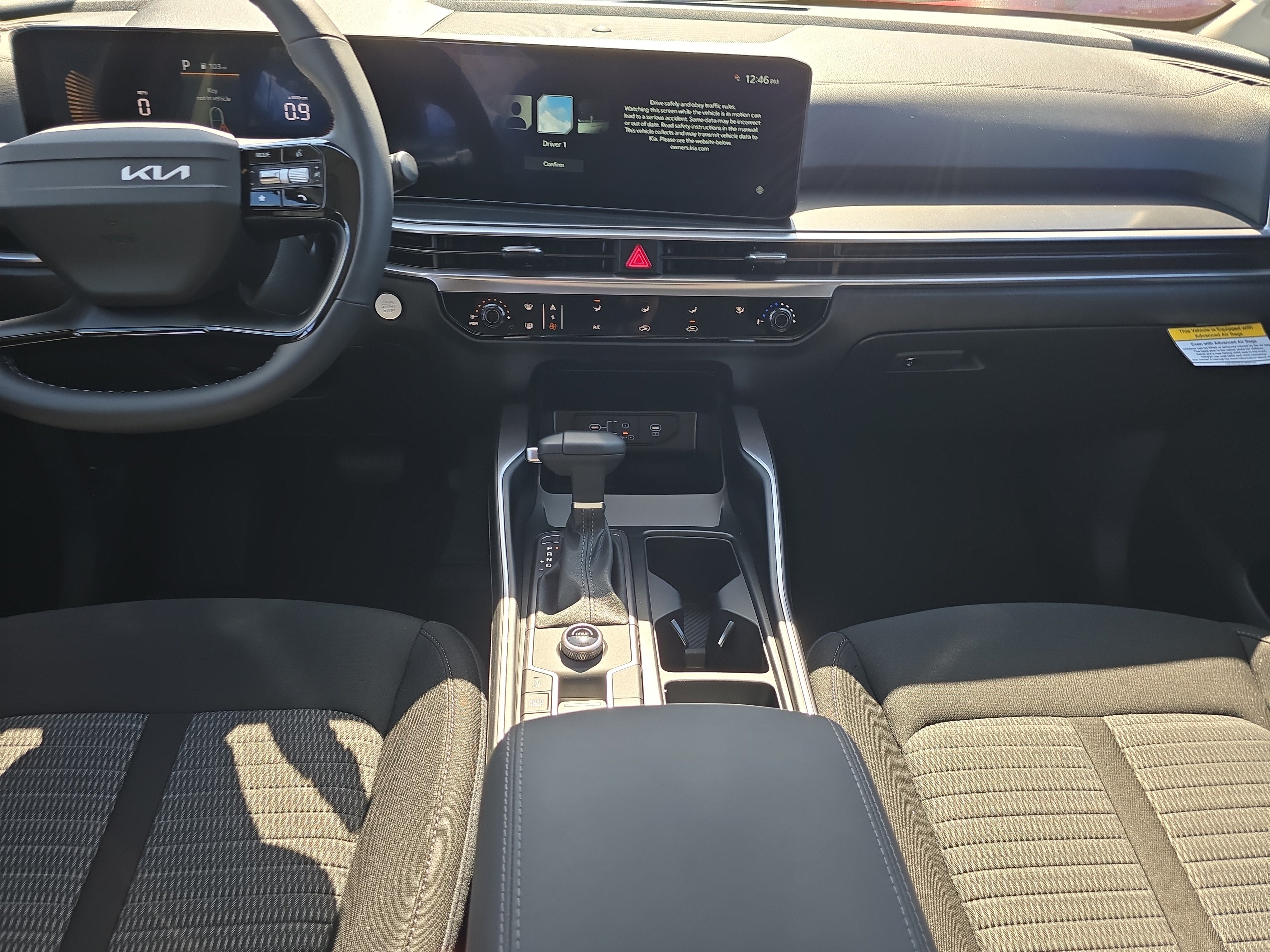 New 2026 Kia Sorento LX FWD image 14