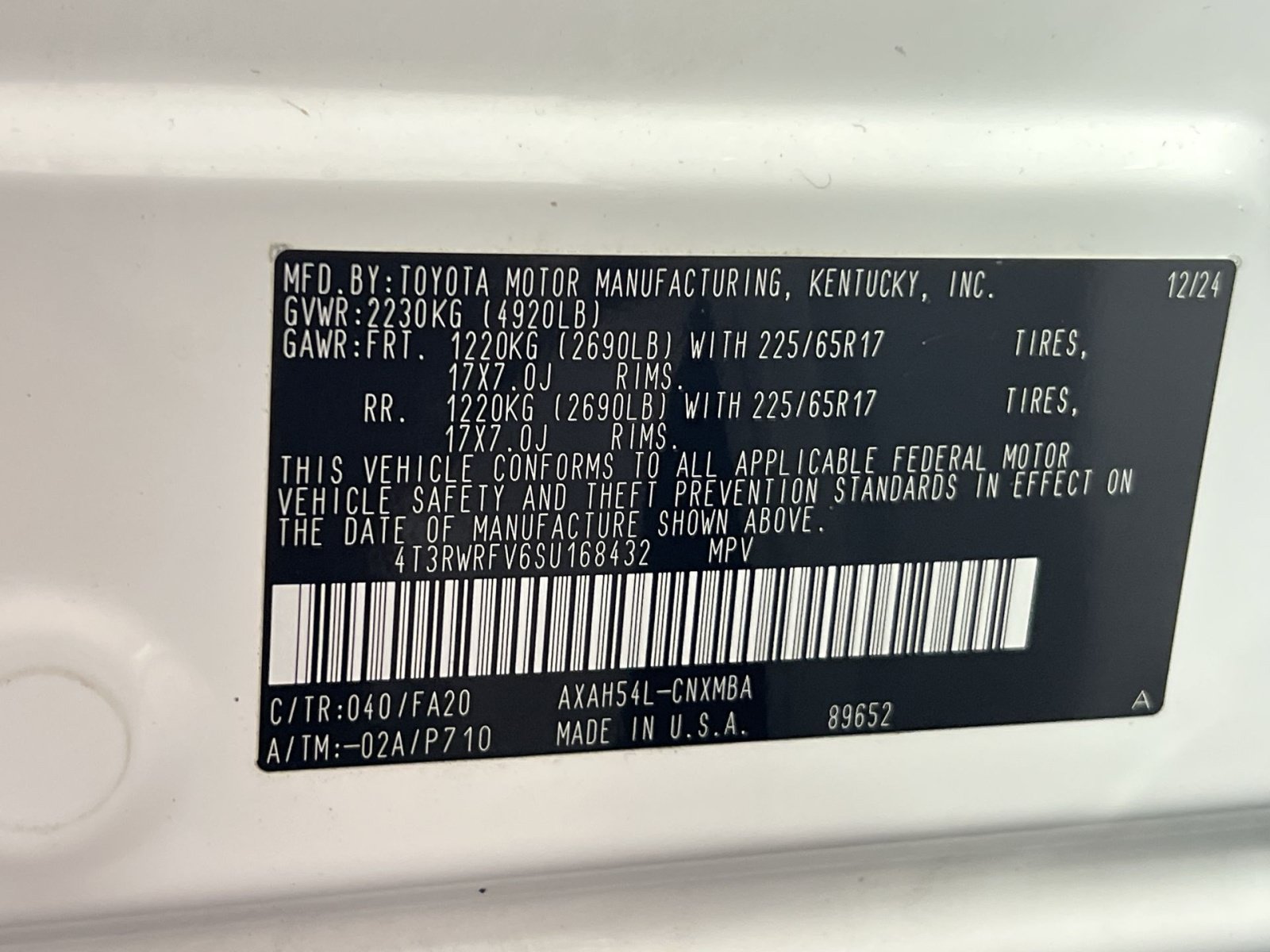 Used 2025 Toyota RAV4 XLE AWD/4WD image 30