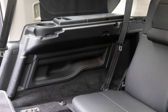 Used 2016 Land Rover LR4 HSE AWD/4WD image 64