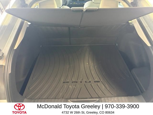 Used 2026 Toyota Prius Limited w/ Limited Premium Package AWD/4WD image 15
