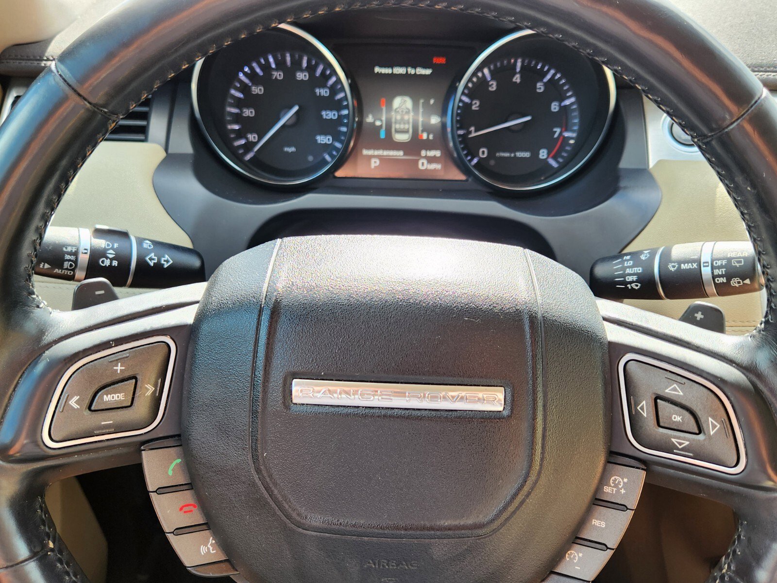 Used 2015 Land Rover Range Rover Evoque Pure Plus image 19