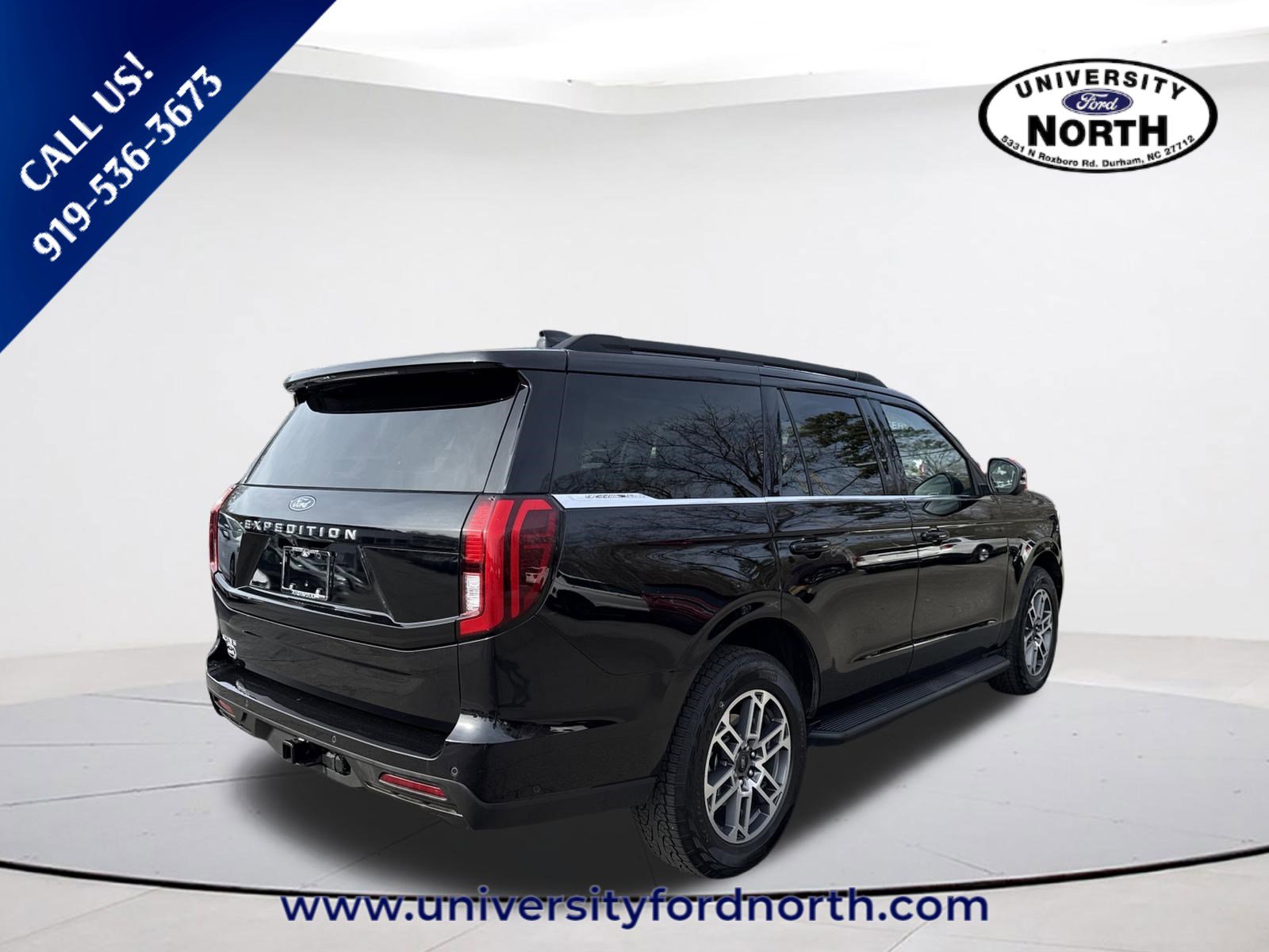 Used 2025 Ford Expedition Active image 7