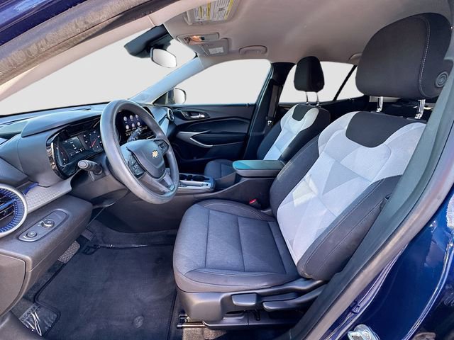 Used 2024 Chevrolet Trax LS w/ LS Convenience Package FWD image 20